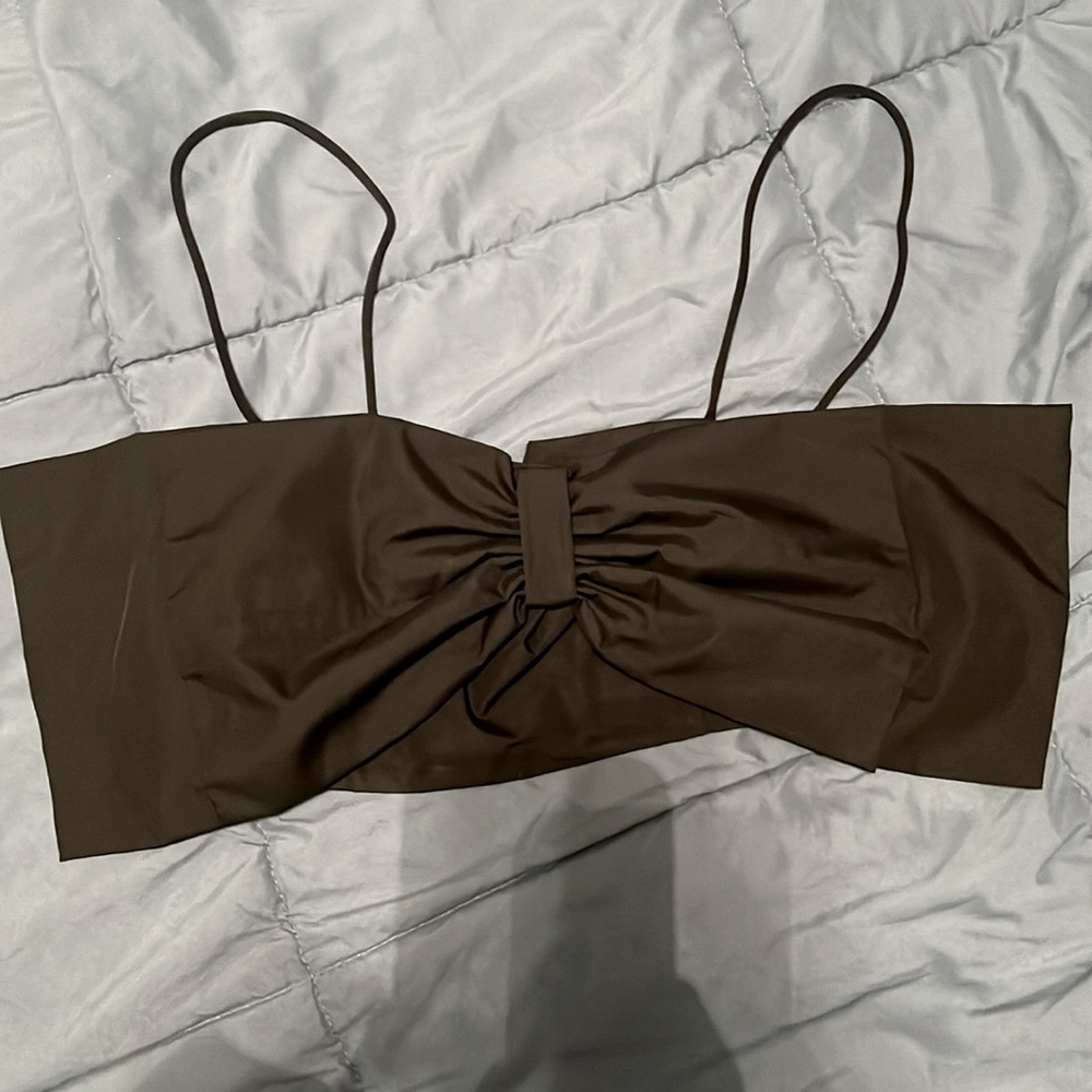 Bow top